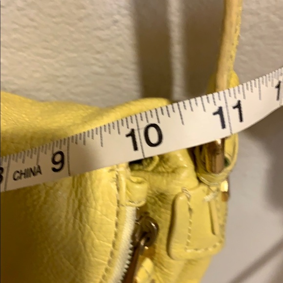 Cute yellow Marc Jacobs crossbody - Picture 3 of 9